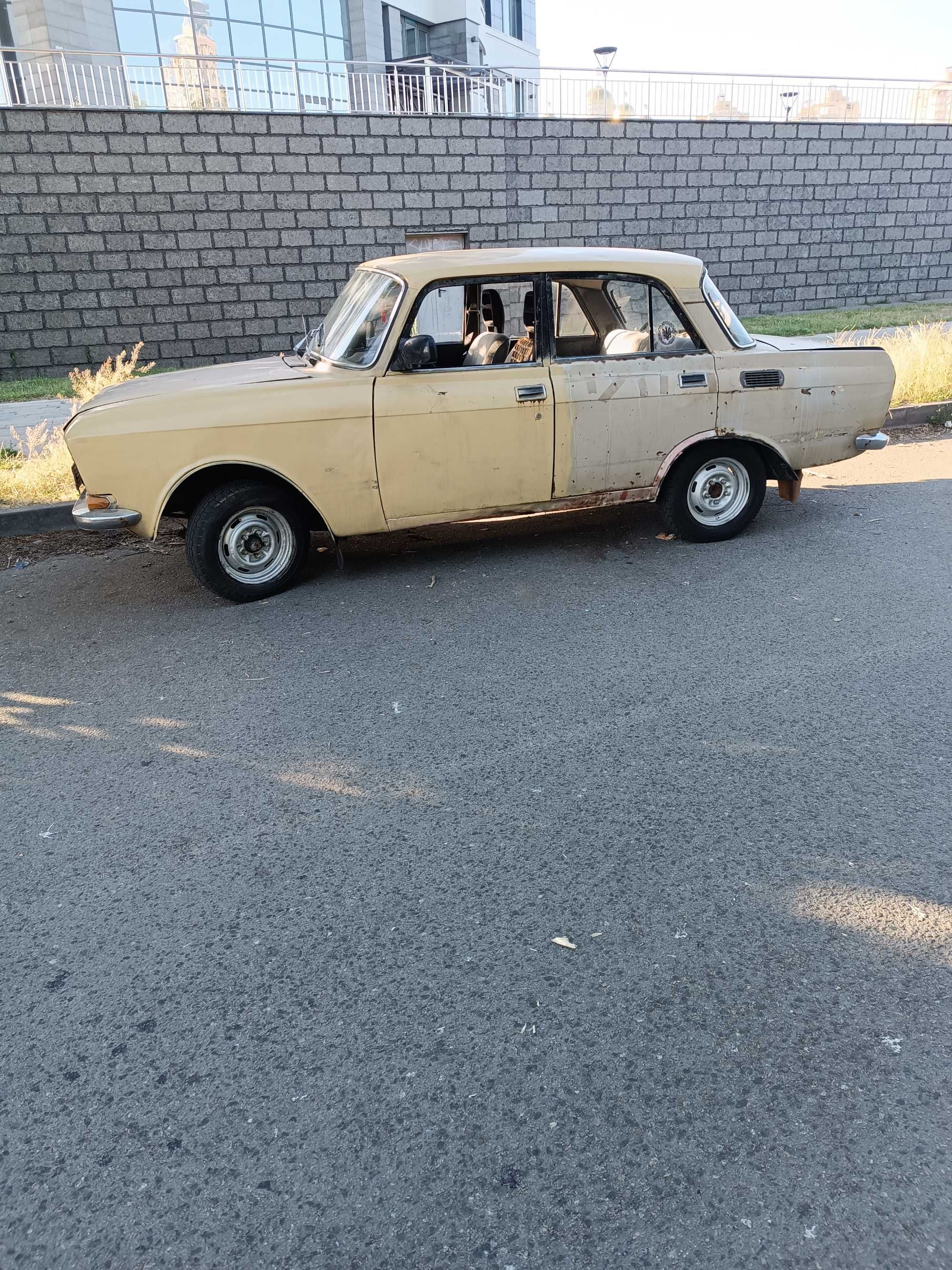 Продам Москвич 2140 SL