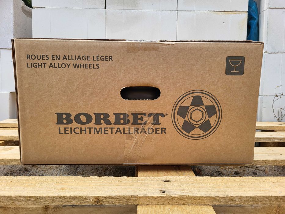 [1046] 4x 19 Cali 5x108 NOWE Felgi aluminiowe Jaguar E F-pace XE XF XJ