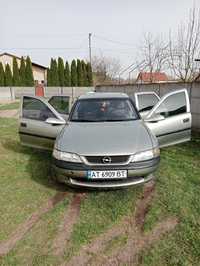 Продам Opel Vectra 1.6