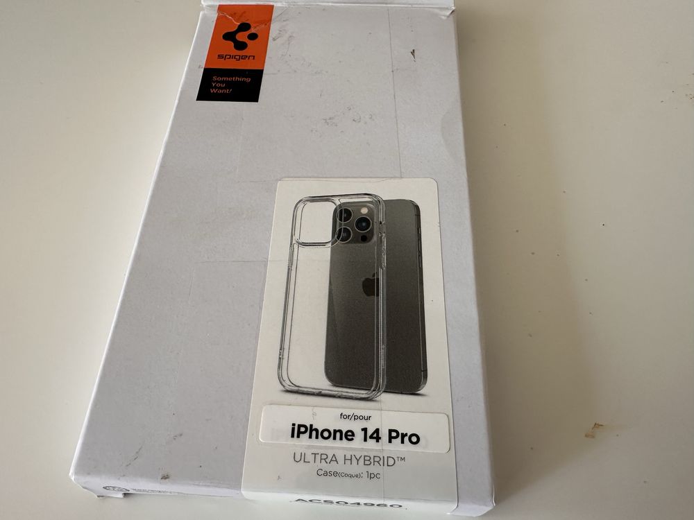 Etui iphone 14 pro Spigen i inne
