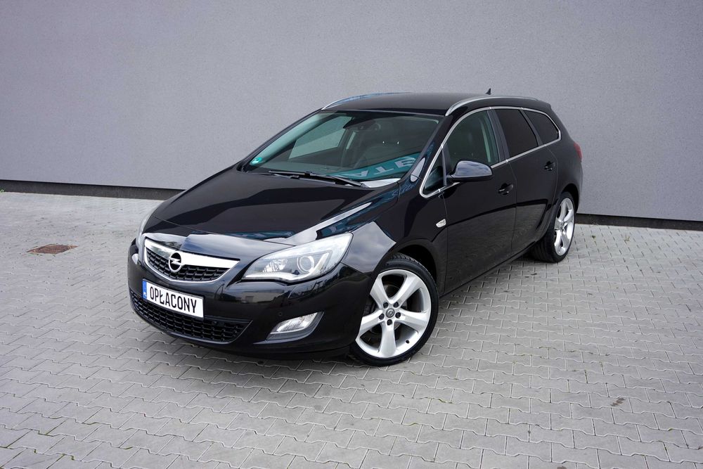 Opel Astra J 2.0 automat bixenon skóra z Niemiec oryginał lakier
