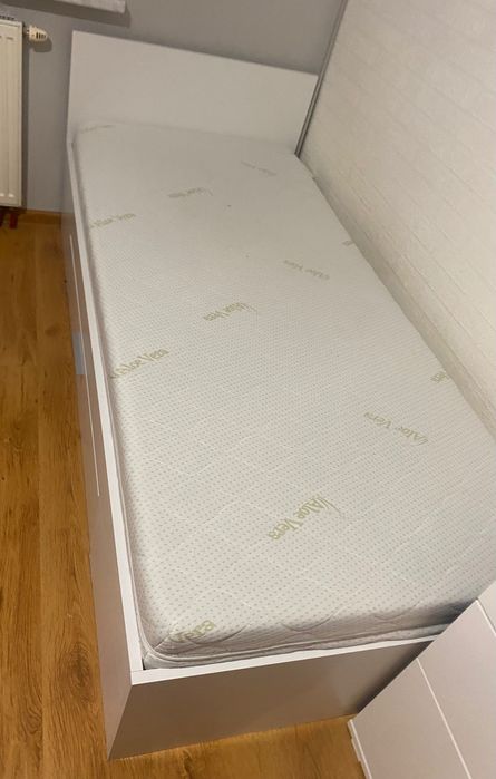 Łóżko młodzieżowe