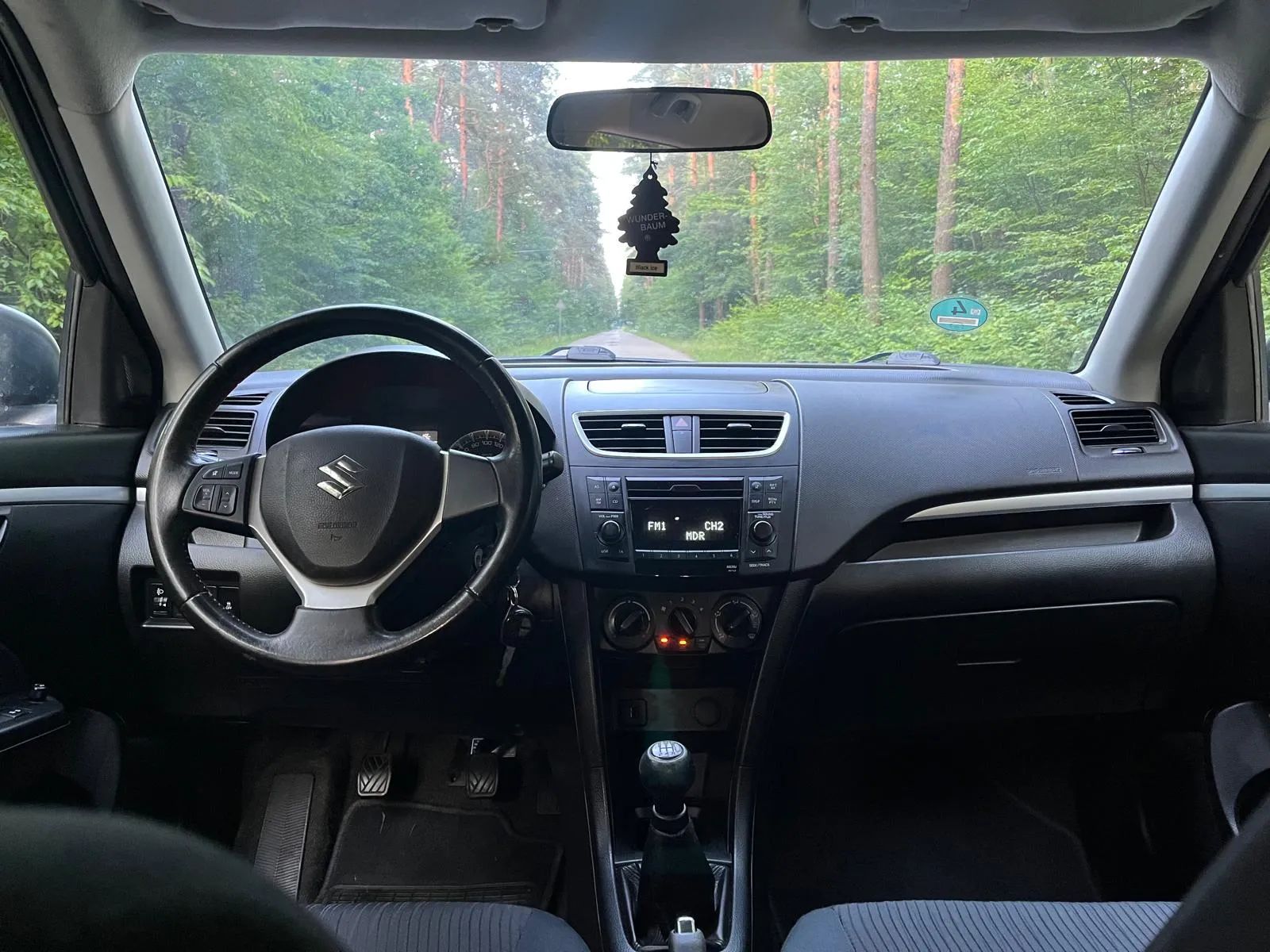 Suzuki Swift 4x4 / 120000km / klima / serwis / TUV / Stan BDB