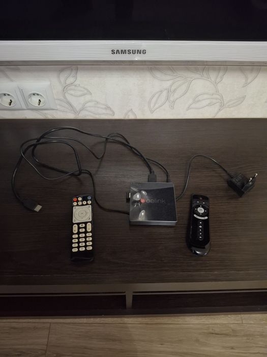 Продам приставку до ТВ Beelink-GT1