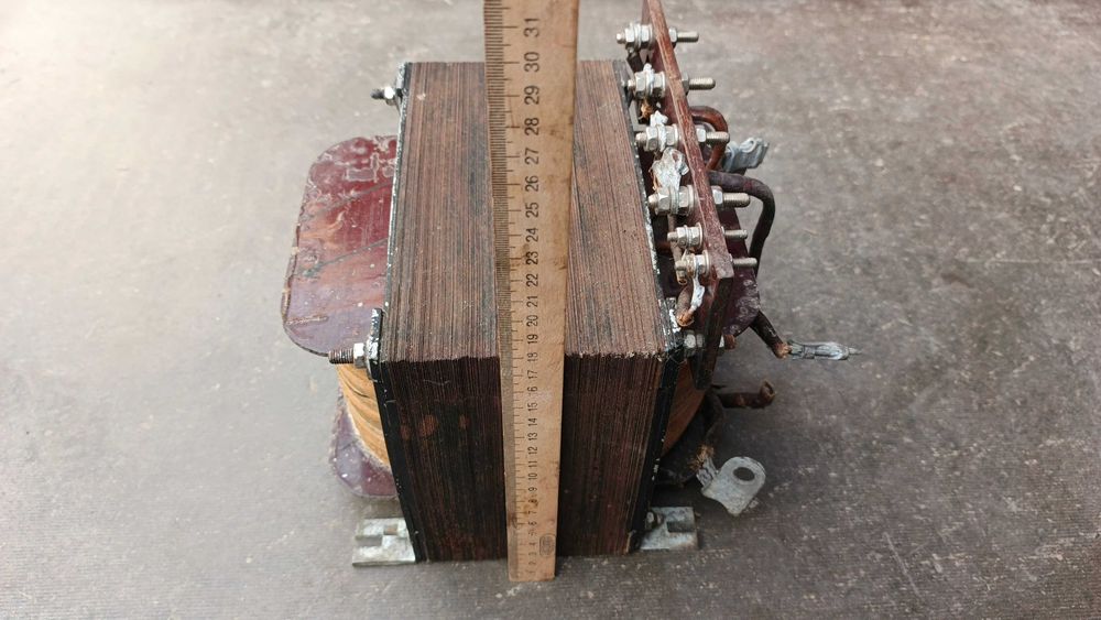 Мощный, силовой, сварочный трансформатор