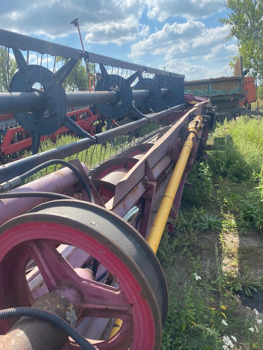 Жатка зернова жзк 7,5