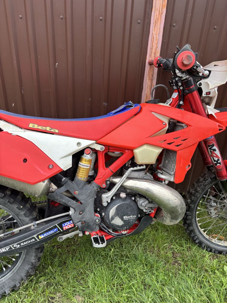 Beta rr 300 2t (exc, te, wr, sx, yz)