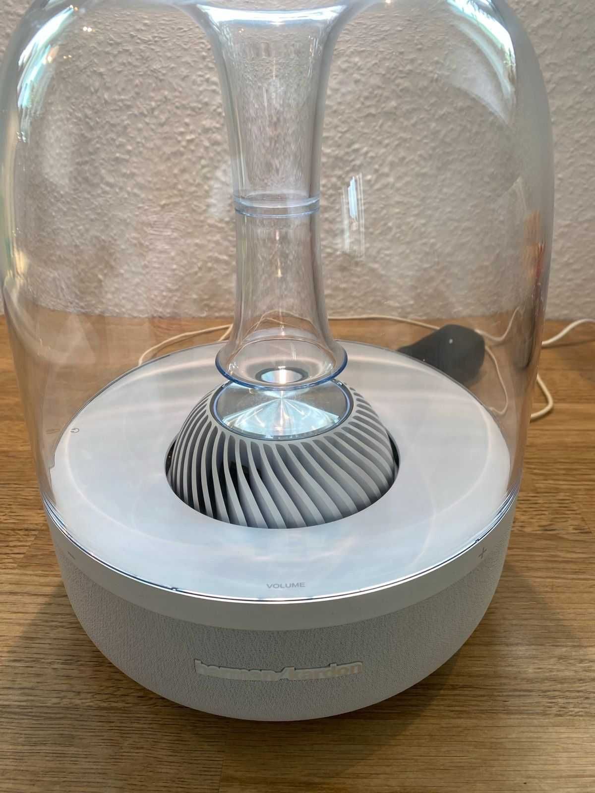 Harman Kardon Aura Studio BT Airplay WiFi AUXin OPTICALin