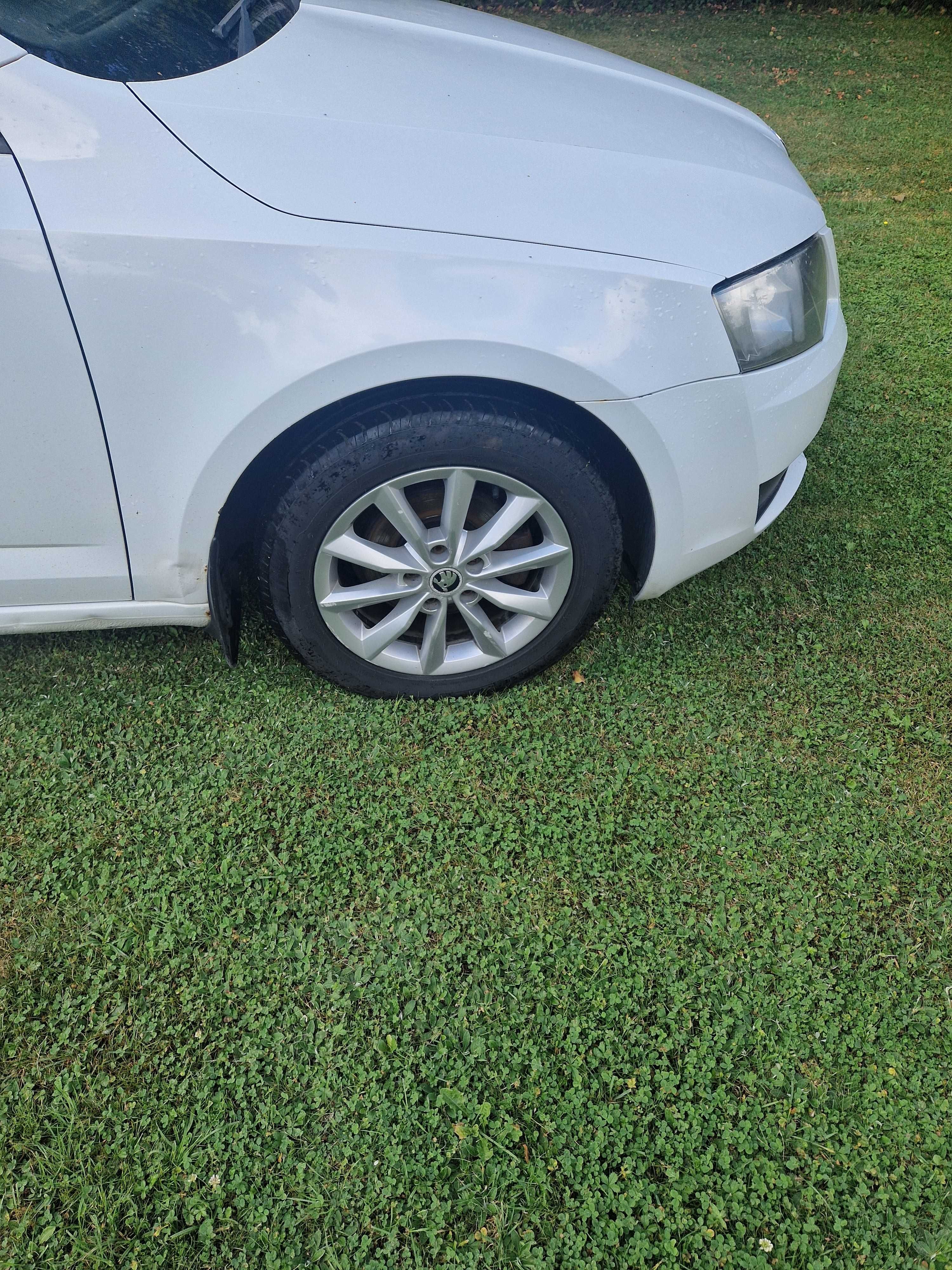 Skoda Octavia 3 III la7w części pas przedni chłodnice LS9R ćwiartka dr