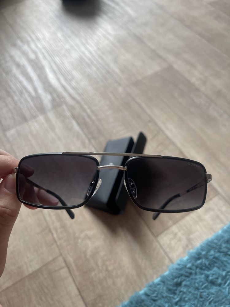 Окуляри сонцезахистні Guess