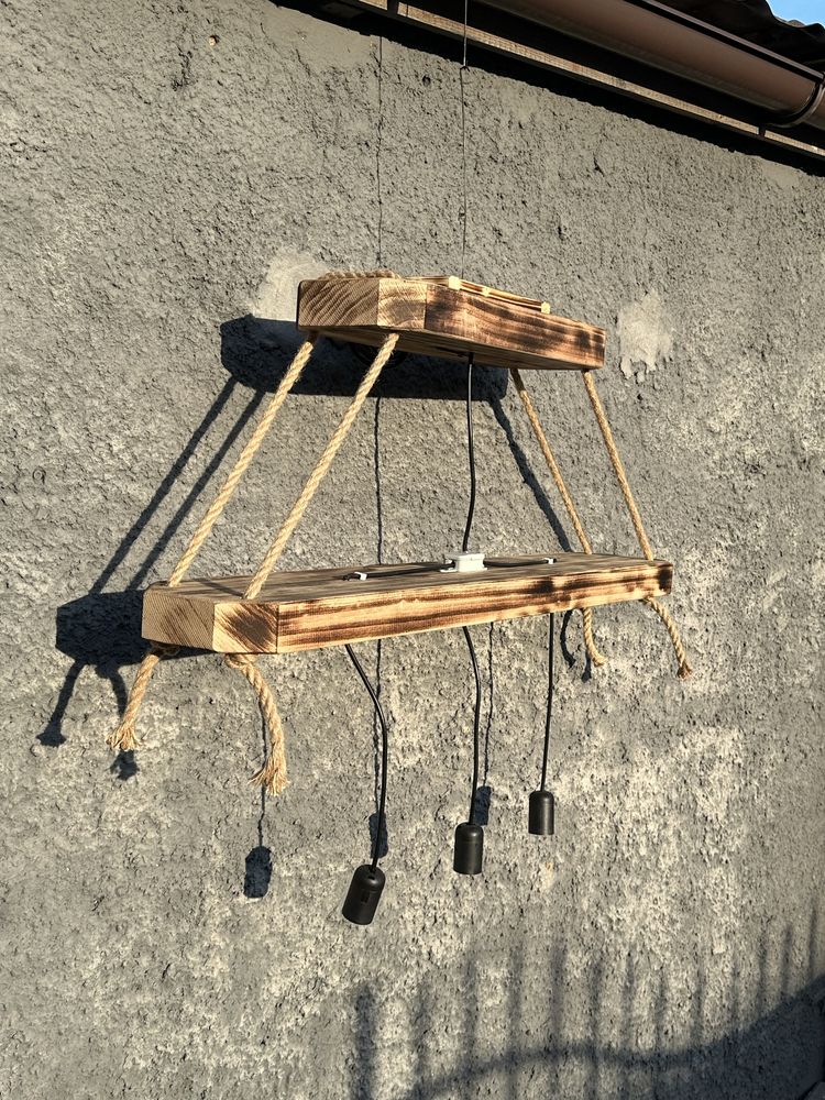 Lampy drewniane ręcznie robione