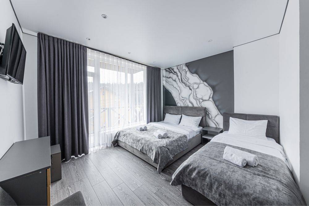 БуковельHAYA villa оренда 10-18 осіб,подобово