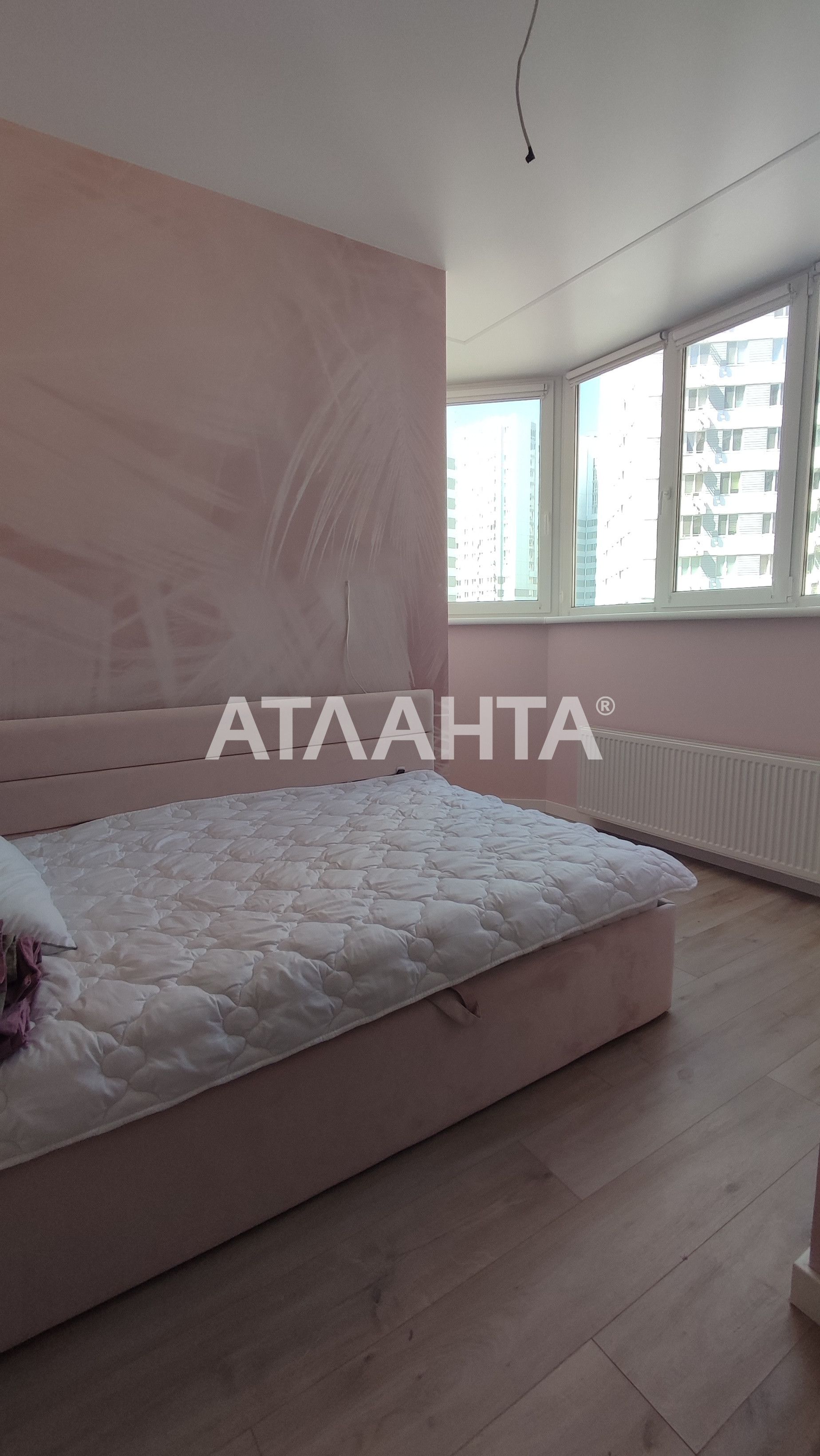 Продам 3 комнатную квартиру со Стильным ремонтом в ЖК Дмитриевском-2
