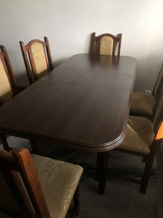 Rozkładany stół + 6 krzeseł