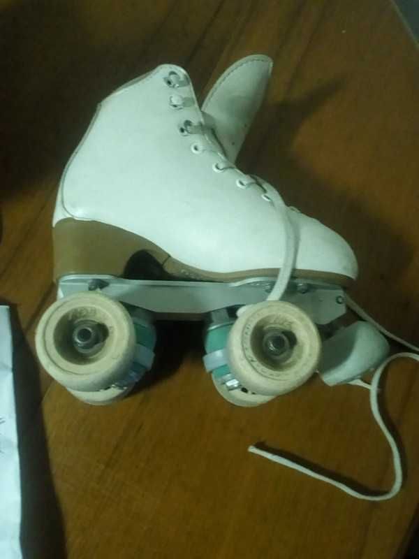 Patins para patinagem artística, tamanho 33, bota EDEA chasi Variant