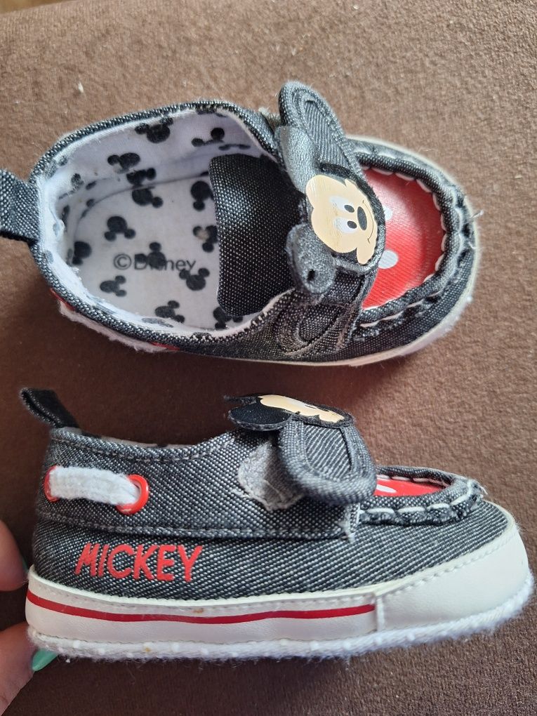 Miękkie kapcie Myszka Mickey