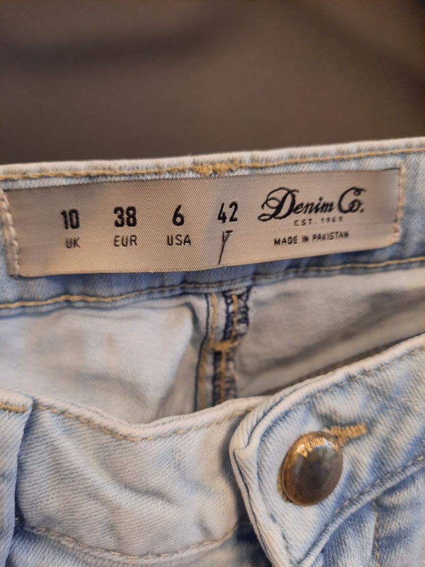 Jeansy push up damskie