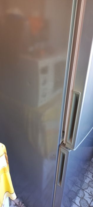 Холодильник  Л.ж.Ноуфрост