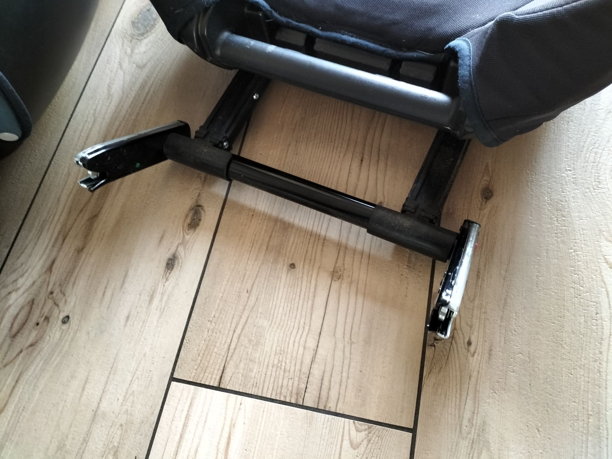 Fotel fotelik samochodowy cybex solution x-fix 15-36kg