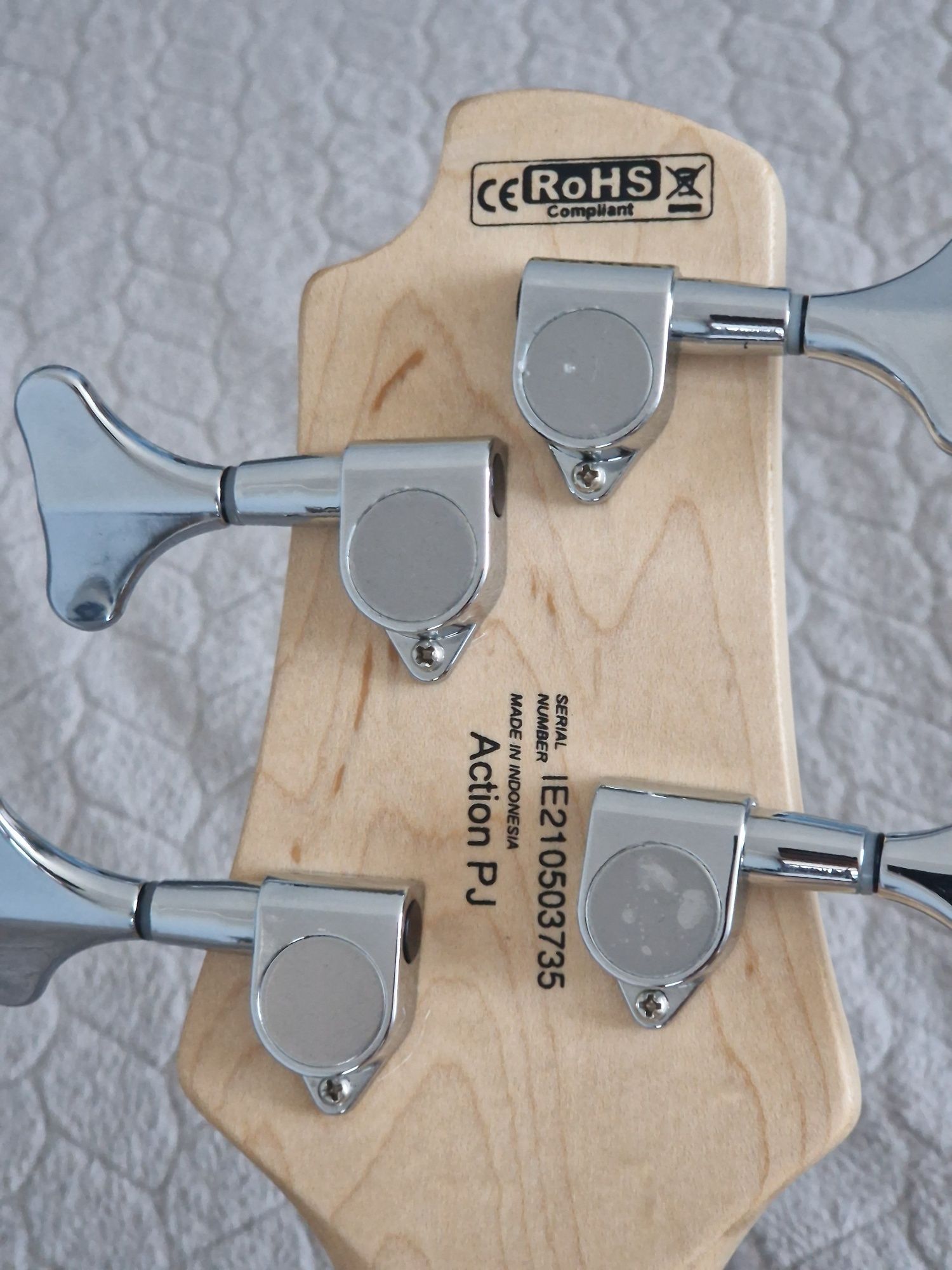 Gitara basowa 4 strunowa