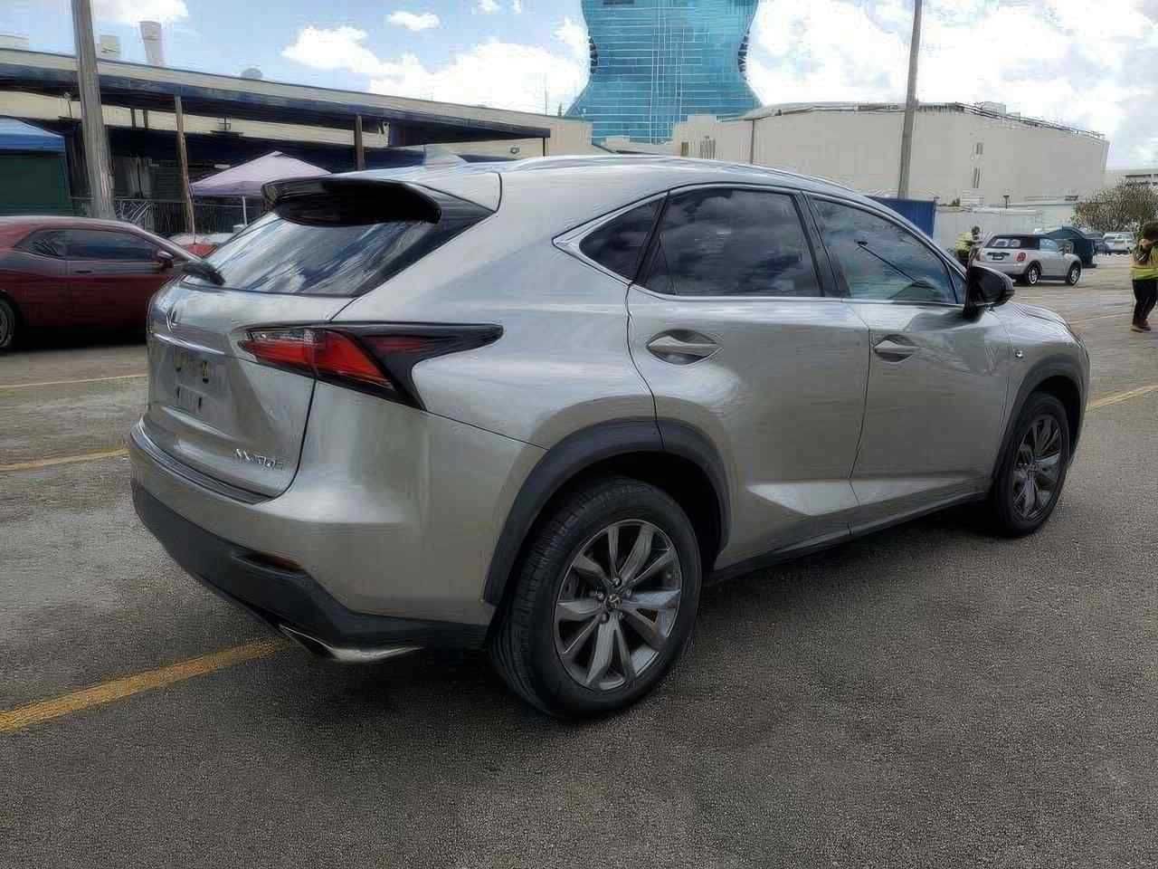 2017    Lexus     NX