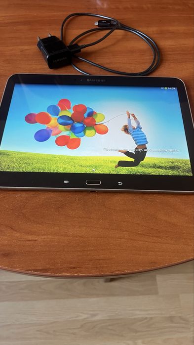 Планшет Samsung Galaxy Tab 3, модель GT-P5210