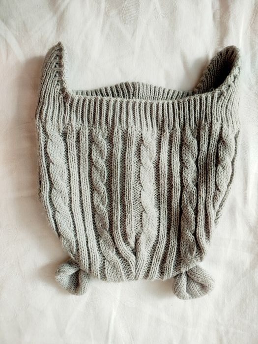 Czapeczka z nausznikami roz. 6-12 mcy