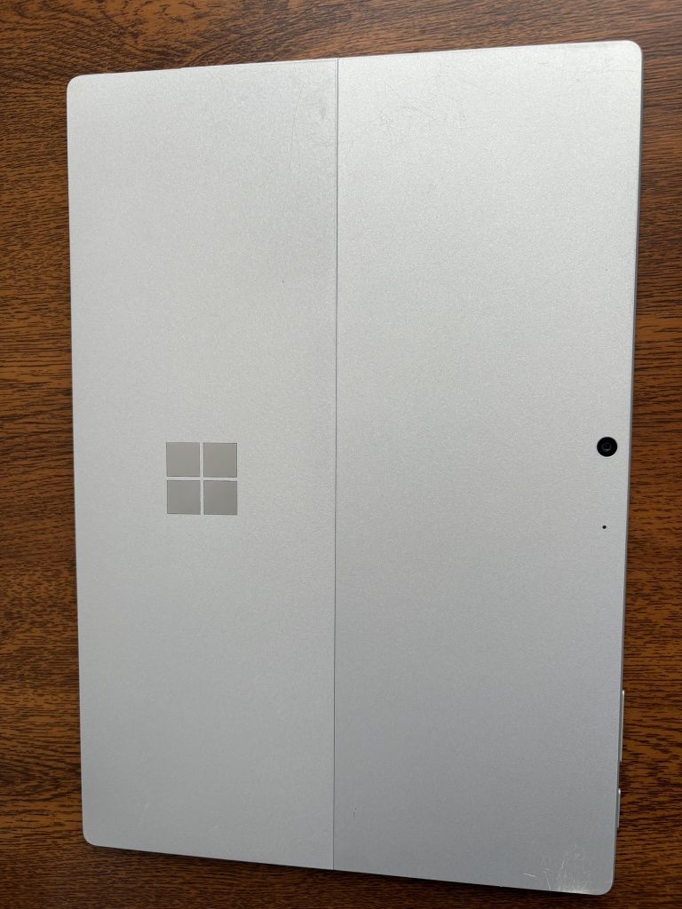 Продам два планшети Microsoft Surface Pro 7, 8/128 Гб