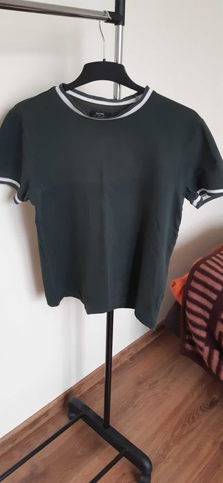 Tshirt Bershka rozmiar S