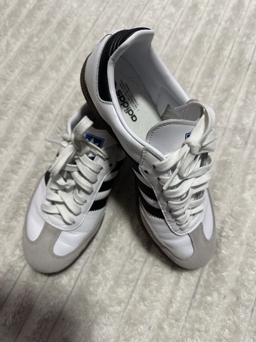 Продам нові кеди Samba фірми Adidas.