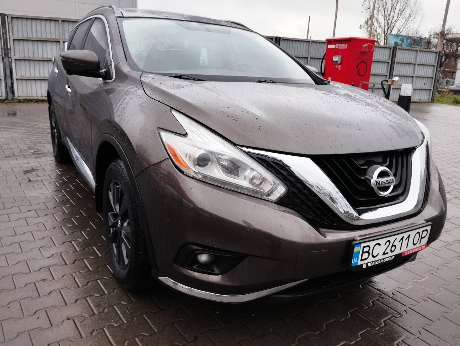 Автомобіль Nissan Murano