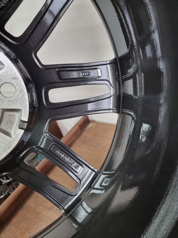 Grafit Felgi Audi Q7 A6 Rs6 S6 C7 A7 Rs7/20 Cali
