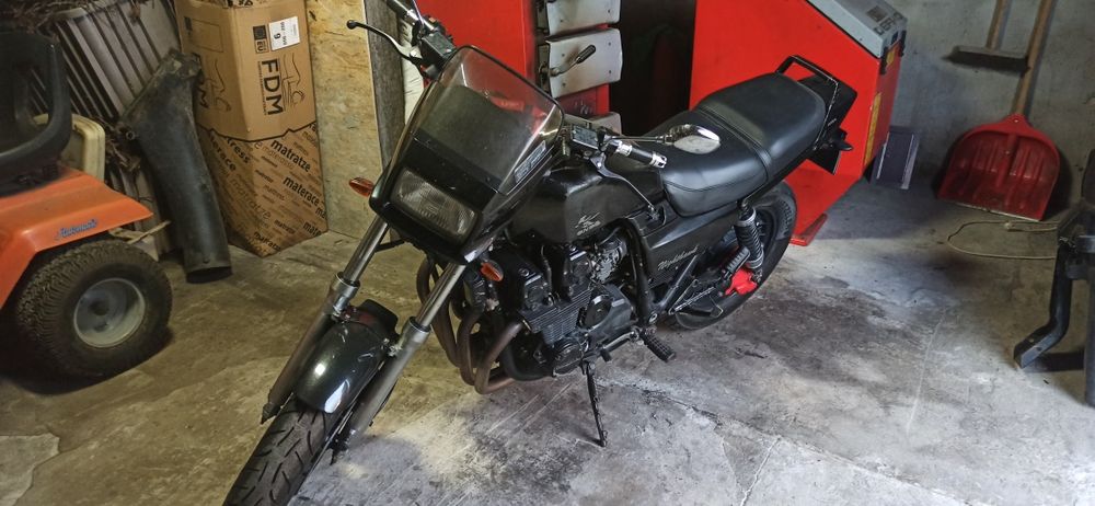 HONDA CB750, 700 Nighthawk S