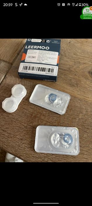 Niebieskie soczewki kontaktowe