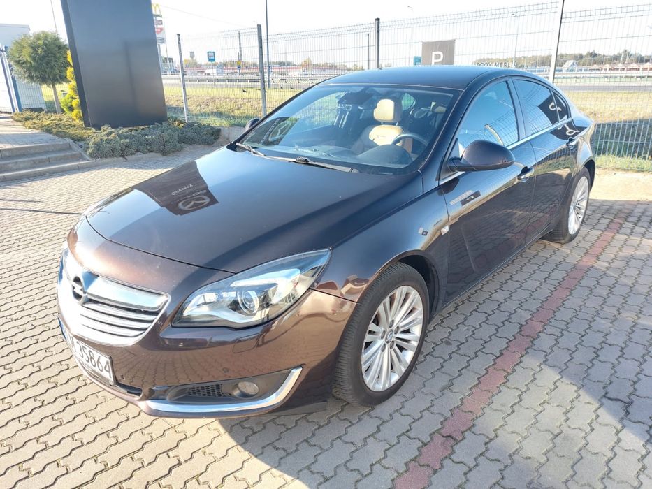 Opel Insignia Sport 2.0 turbo 250 km 4x4