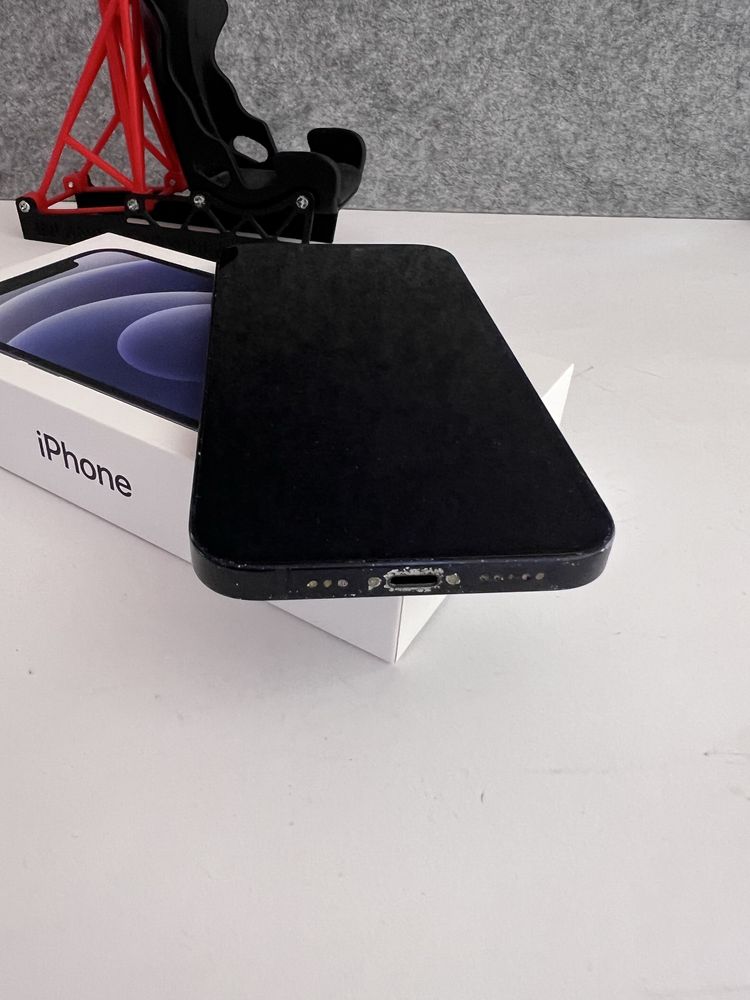 Troco/Vendo IPhone 12 128GB Black (Ler anúncio)