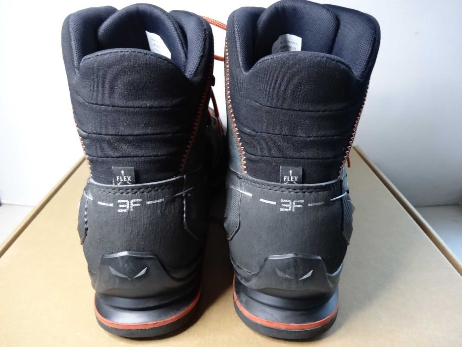 Buty SALEWA MS MTN TRAINER MID GTX roz 45 Gore-Tex Vibram Skóra