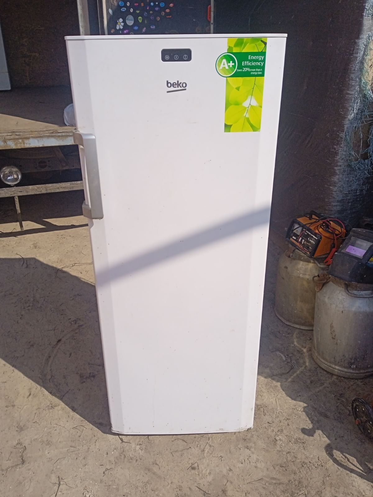 Морозильна камера Beko