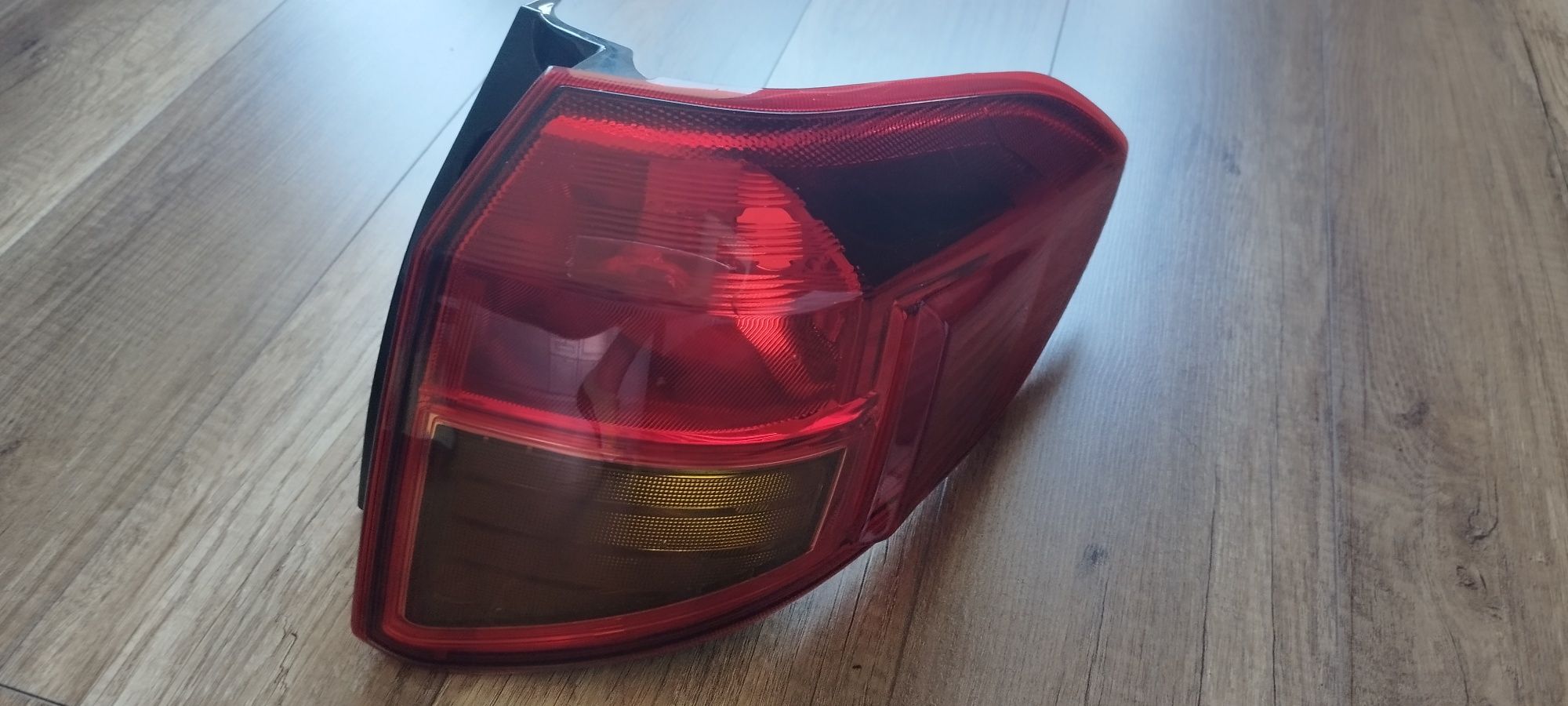 Lampa Suzuki Vitara 2018