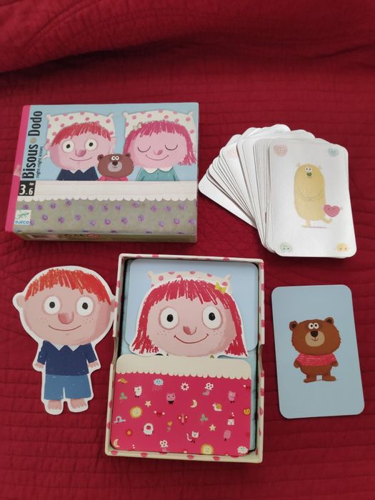 Jogos, com embalagem em caixa, novo e usado.