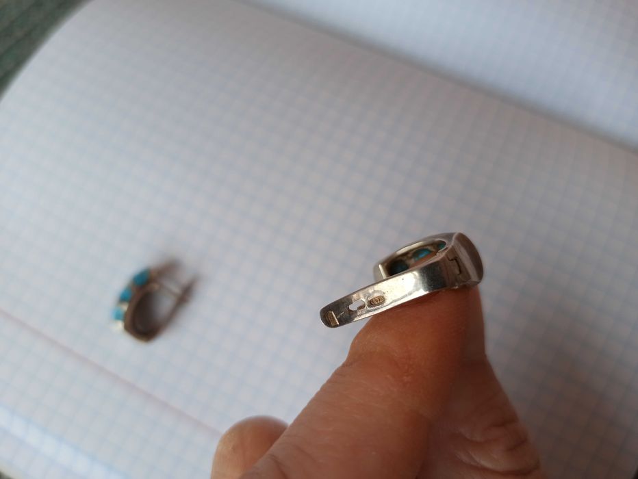 Серебряные серьги с бирюзой