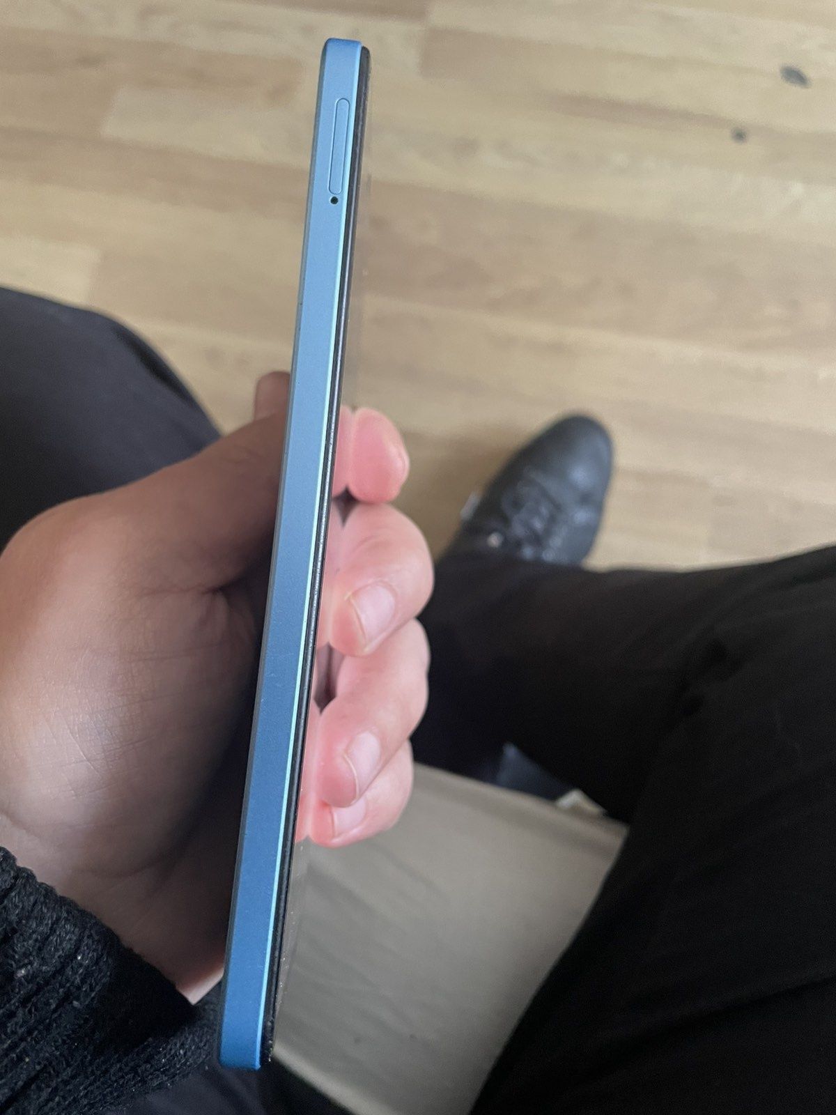 Продам  Redmi note 12 4+4/128