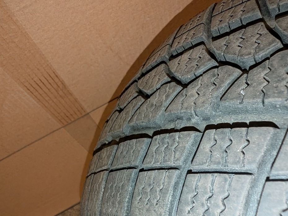 Opony "Kormoran snowpro b2"