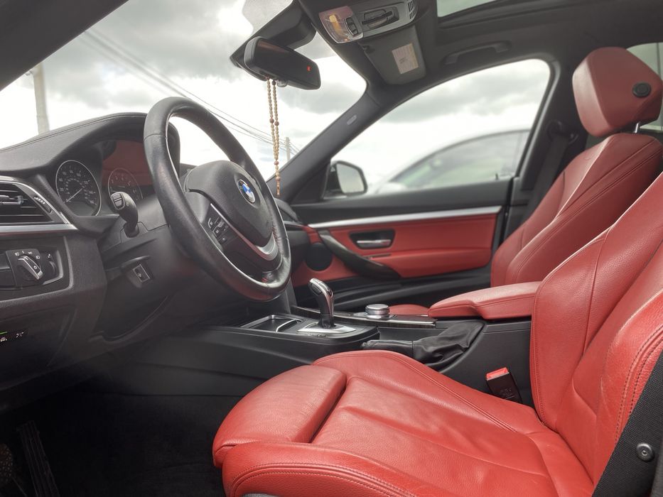 BMW 3GT 330i Grand Turismo 2.0T