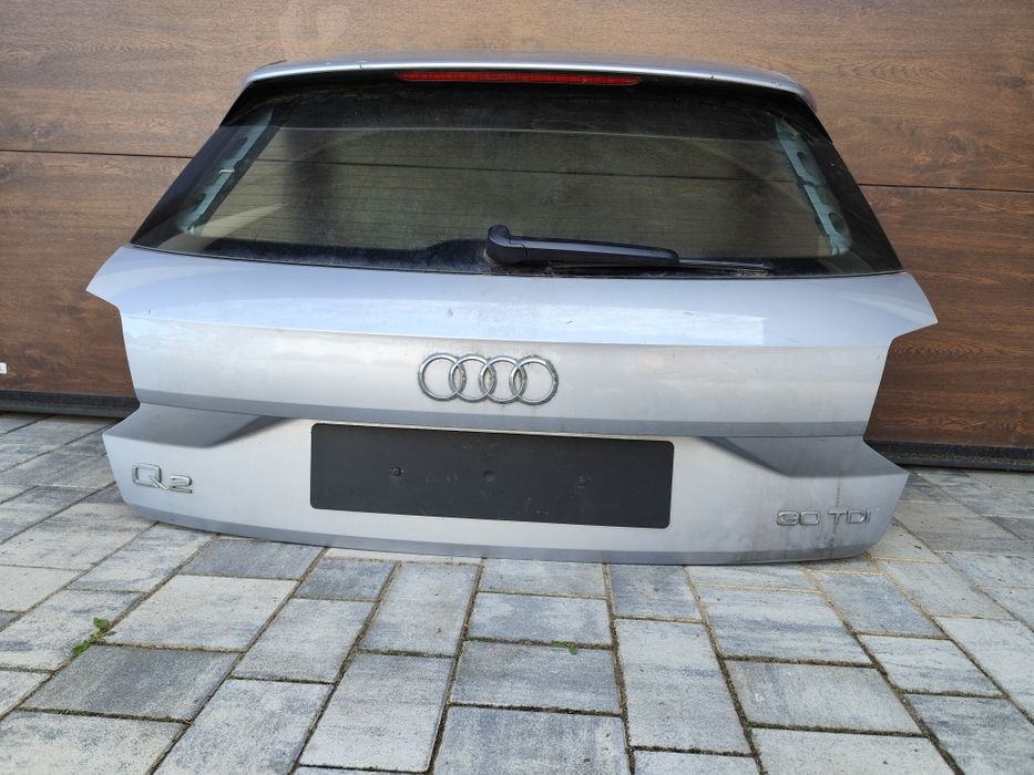 AUDI Q2 maska tylnia