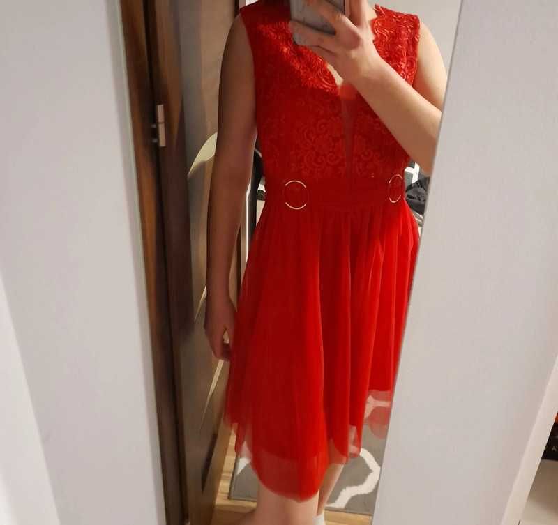 Czerwona sukienka balowa na studniówkę na wesele na imprezę rozm M