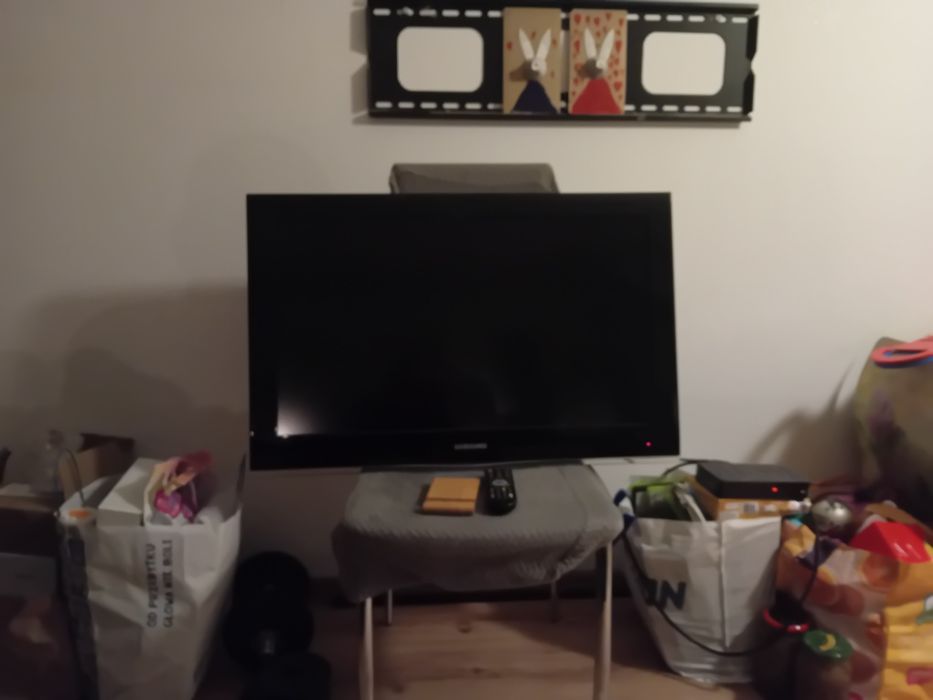 Telewizor 32 całe Samsung