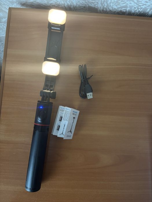 Штатив-тринога-трипод-монопод з LED для телефону зйомки insta tik tok