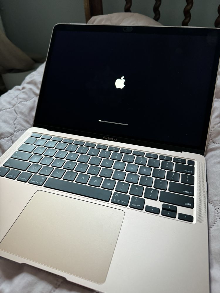 Macbook air m1 rose gold 8gb 256gb