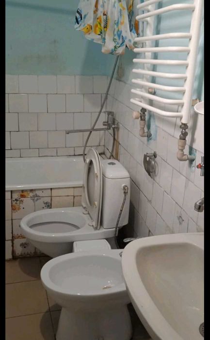 Оренда просторої 1 кімнати в особняку